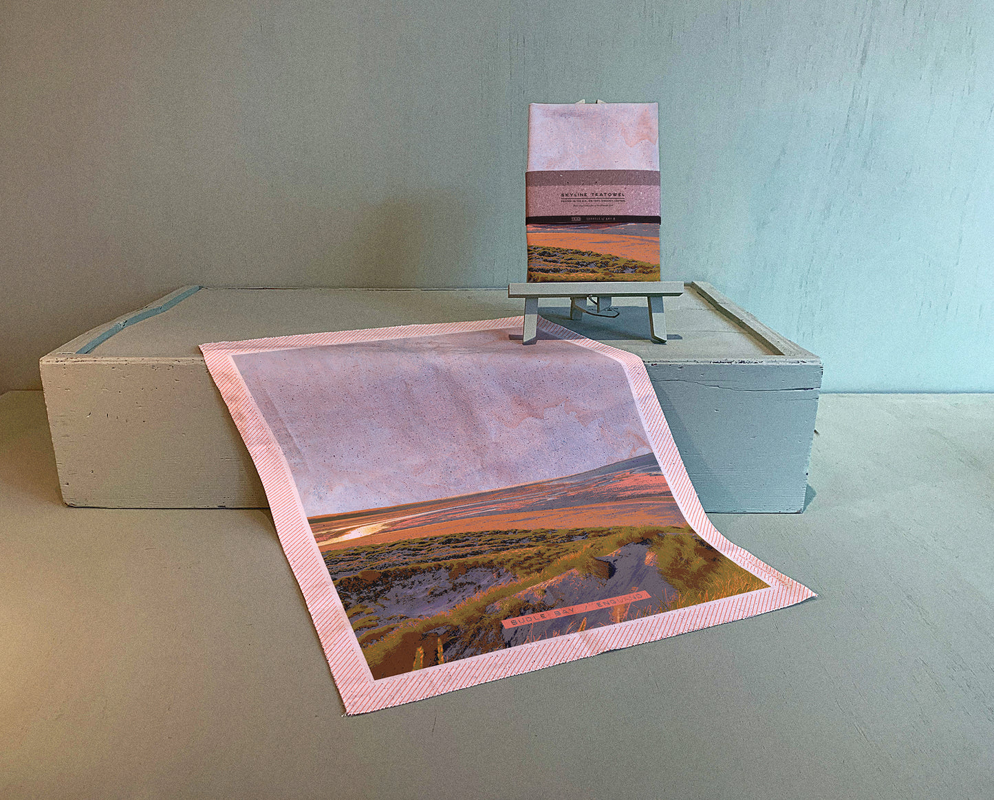 BUDLE BAY SKYLINE TEATOWEL