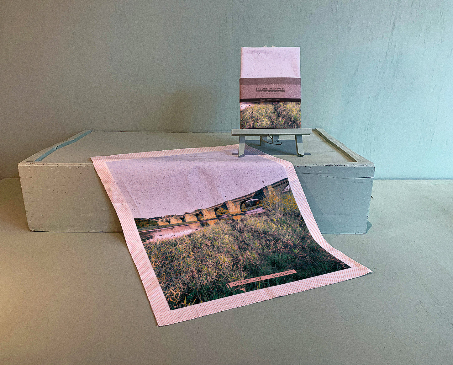 CORBRIDGE SKYLINE TEATOWEL