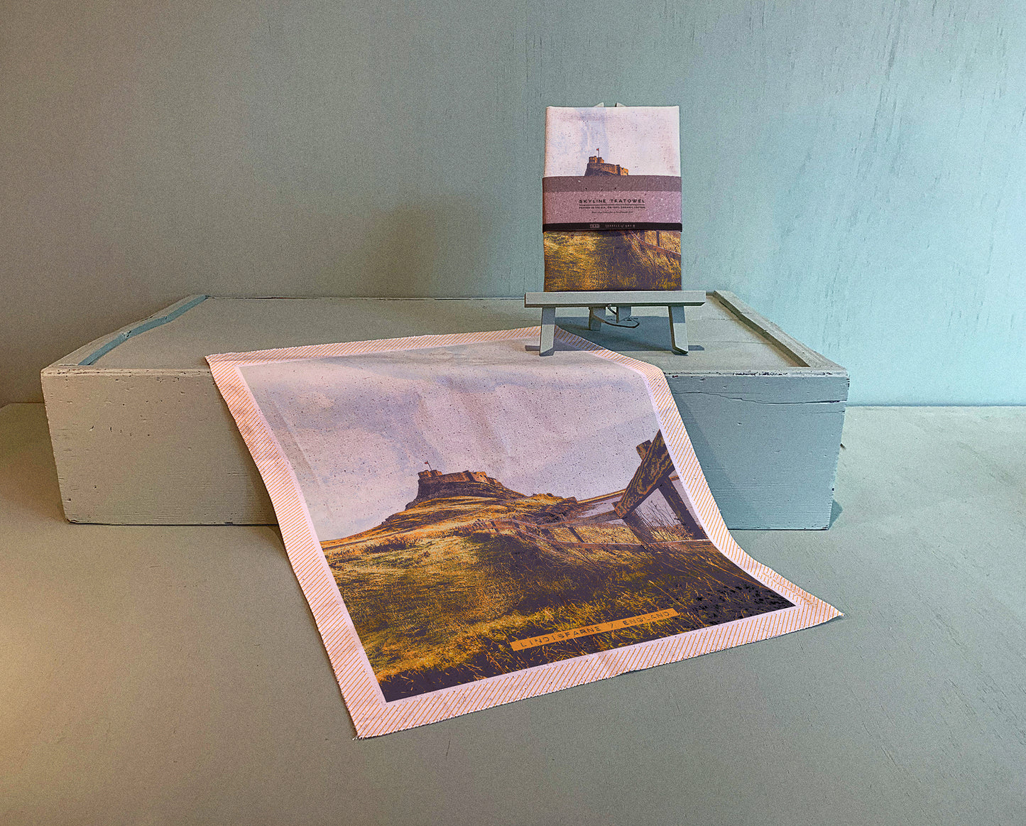 LINDISFARNE SKYLINE TEATOWEL